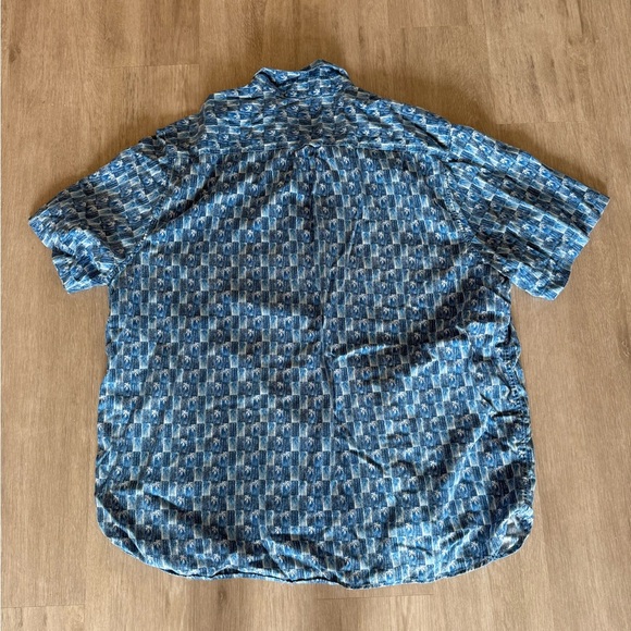 Blue Tommy Bahama Button Down Shirt - Picture 2 of 4